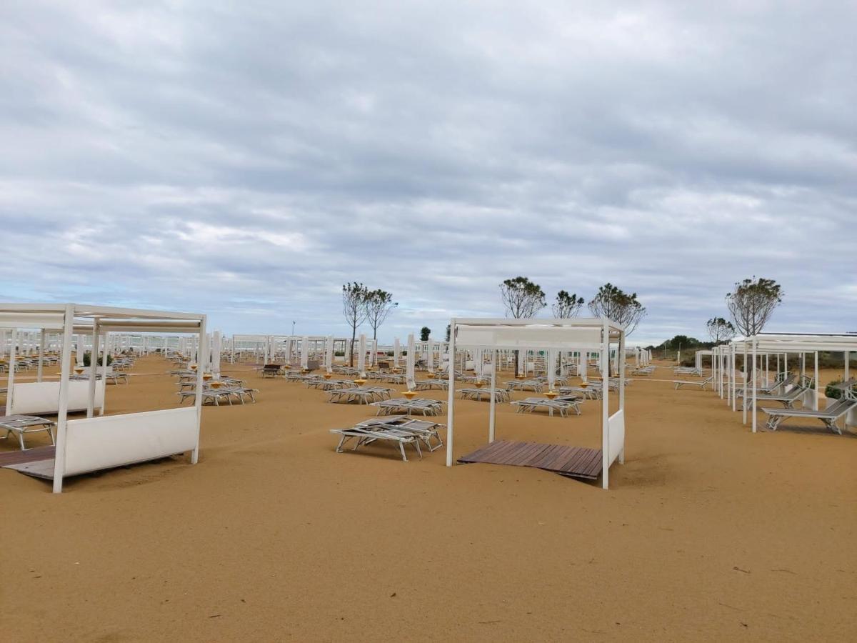 Villa Antonietta 3, Tra Pineta E Mare ビビオーネ エクステリア 写真